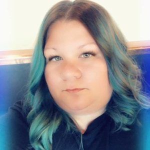 Meet your Posher, Karolyn